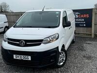 VAUXHALL VIVARO