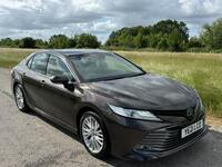 TOYOTA CAMRY