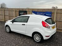 FORD FIESTA VAN