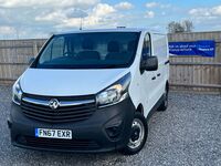 VAUXHALL VIVARO