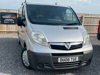 VAUXHALL VIVARO